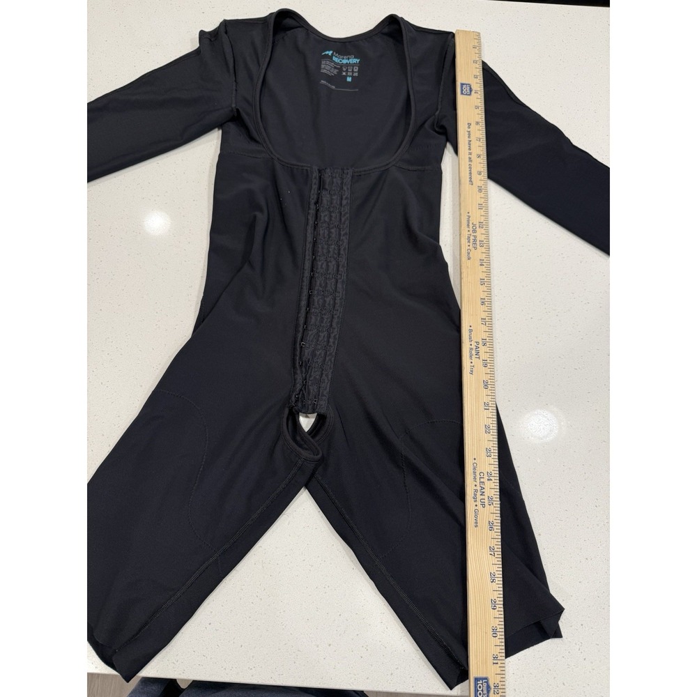 Elegant Black Women's Shapewear Bodysuit - Picture 3 of 5